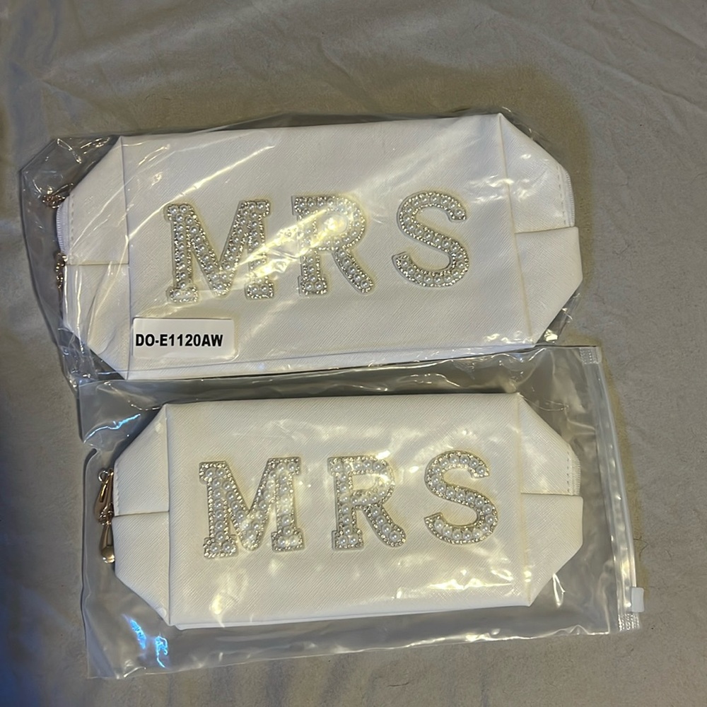 Set of Mrs Bags w/ Gold Zippers